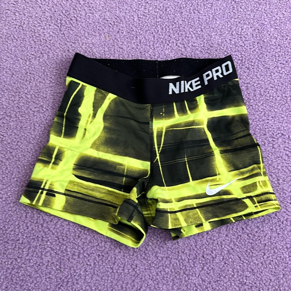 Nike Women’s Neon Black and Yellow 3” Spandex XS